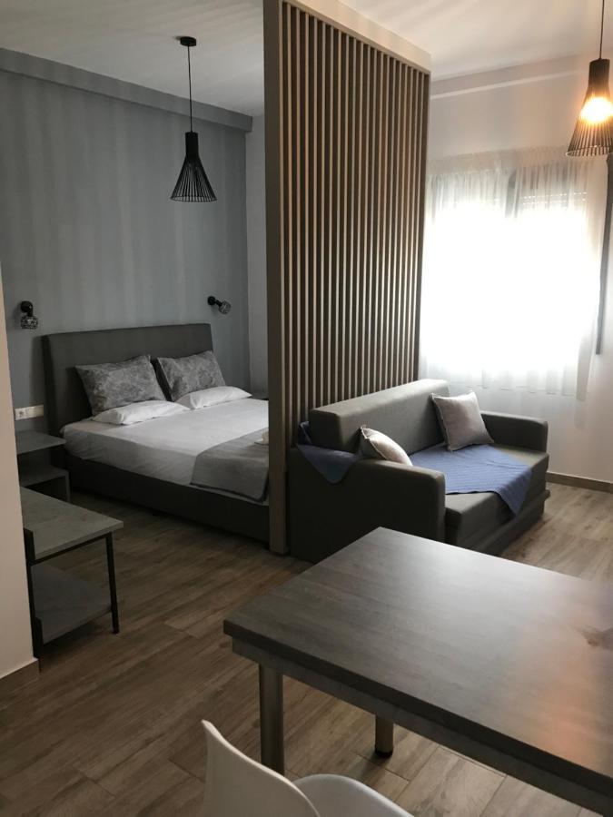 Savvas House Hotel Neos Marmaras Exterior photo